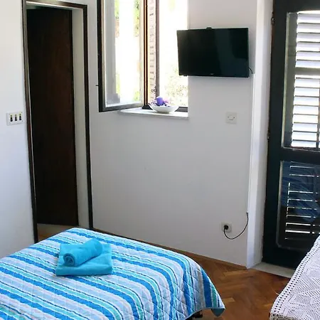 Guest house Bayview